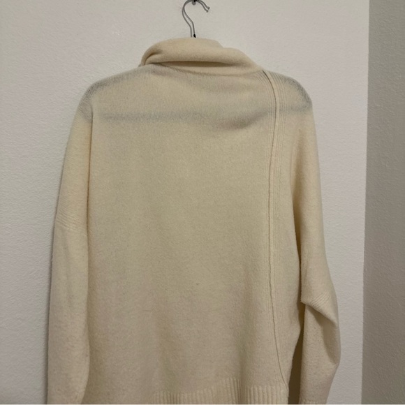 All Saints Lock Roll Neck Relaxed Fit Sweater Chalk White Size Medium Women’s - Picture 2 of 13